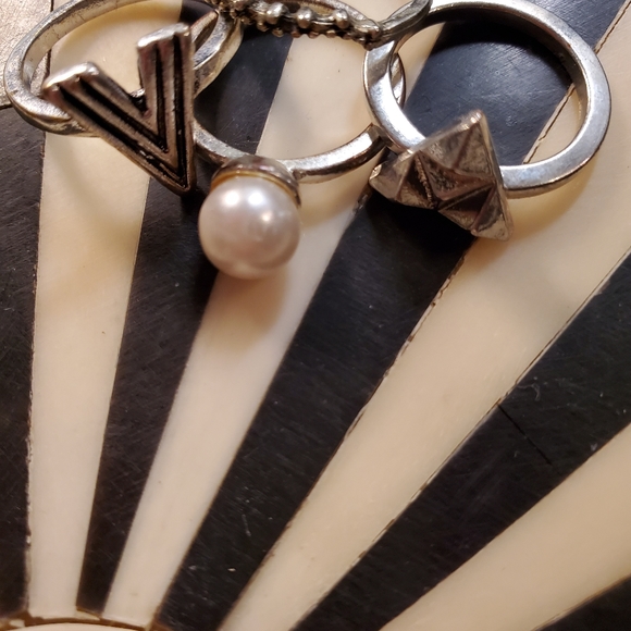 Set - Picture 7 of 8